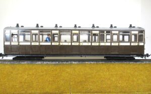 Tenmille L&B All 3rd bogie coach, L&B brown & white, 1:19 scale, 32mm  gauge