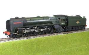 G1MRCo BR Britannia 4-6-2 No. 70013 Oliver Cromwell, BR green, late crest, 1:32 scale - brand new